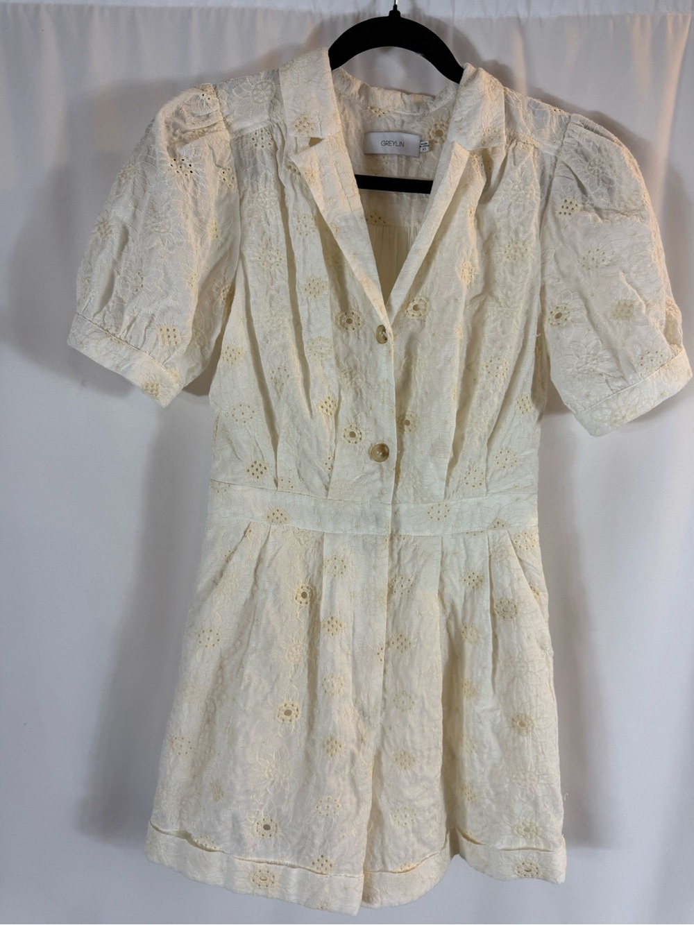 Greylin Cream Eyelet Button Front Romper color:off white size:XS